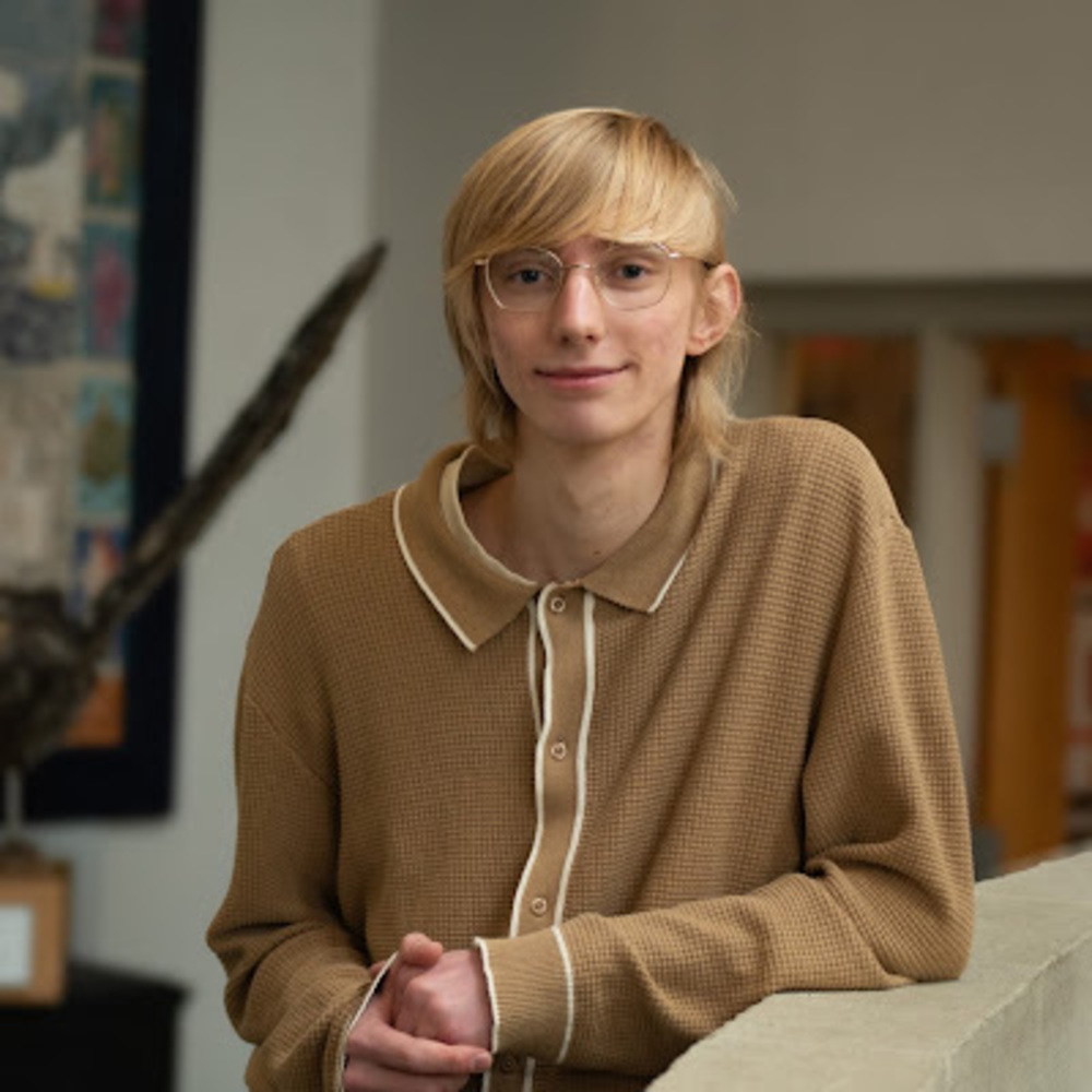 Meet your Posher, Gray